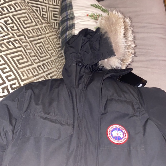 Jacket - Picture 3 of 4